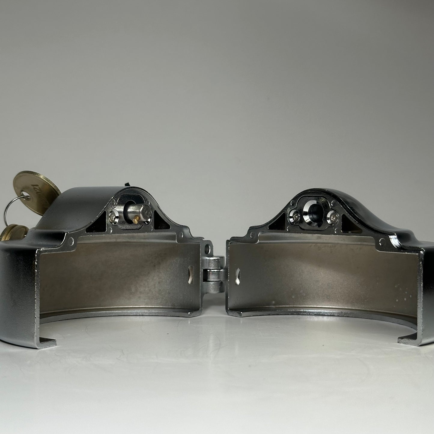 Volvo Locking Fuel Cap Cover